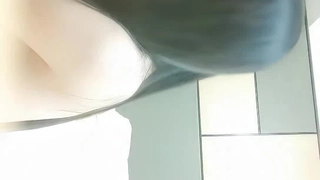 欧美日韩人妻激情-第一次与男友以外的男人在行使中车震!